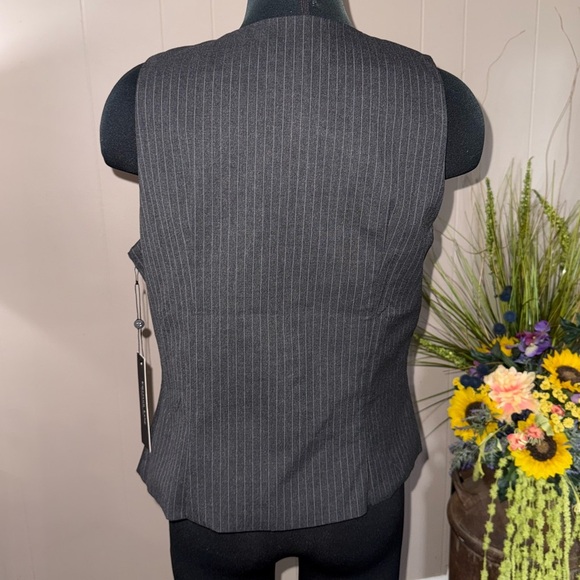 Emerson Lang • Pinstriped Tuxedo Style Vest - Picture 2 of 9